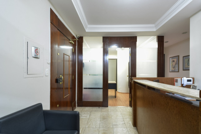 Sala Comercial à Venda, 126 m² em República - São Paulo