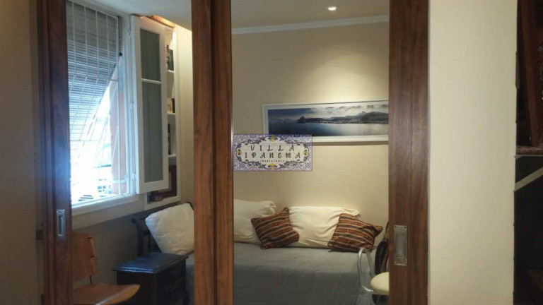 Imagem Apartamento com 1 Quarto à Venda, 35 m² em Copacabana - Rio De Janeiro Imagem Apartamento com 1 Quarto à Venda, 35 m² em Copacabana - Rio De Janeiro