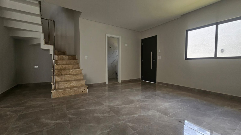 Imagem Casa com 3 Quartos à Venda, 126 m² em Boqueirão - Curitiba Imagem Casa com 3 Quartos à Venda, 126 m² em Boqueirão - Curitiba