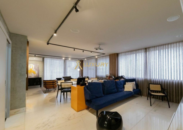 Imagem Imóvel com 4 Quartos à Venda, 276 m² em Belvedere - Belo Horizonte Imagem Imóvel com 4 Quartos à Venda, 276 m² em Belvedere - Belo Horizonte