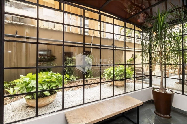 Imagem Apartamento com 2 Quartos à Venda, 56 m² em Moema - São Paulo Imagem Apartamento com 2 Quartos à Venda, 56 m² em Moema - São Paulo
