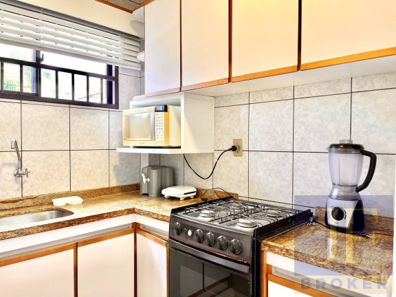 Imagem Apartamento com 2 Quartos para Temporada, 50 m² em Canasvieiras - Florianópolis Imagem Apartamento com 2 Quartos para Temporada, 50 m² em Canasvieiras - Florianópolis