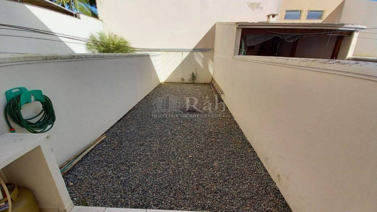 Imagem Sobrado com 2 Quartos à Venda, 71 m² em Centro - Camboriú