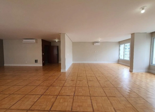 Imagem Imóvel com 3 Quartos à Venda, 360 m² em Bela Vista - São Paulo Imagem Imóvel com 3 Quartos à Venda, 360 m² em Bela Vista - São Paulo