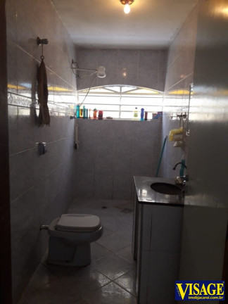 Imagem Casa com 2 Quartos à Venda, 175 m² em Centro - Jacareí Imagem Casa com 2 Quartos à Venda, 175 m² em Centro - Jacareí