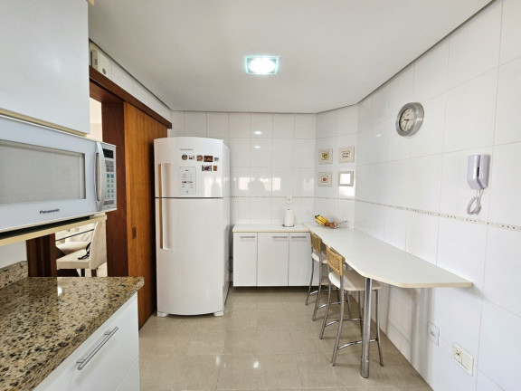 Imagem Apartamento com 3 Quartos à Venda, 99 m² em São João - Porto Alegre Imagem Apartamento com 3 Quartos à Venda, 99 m² em São João - Porto Alegre