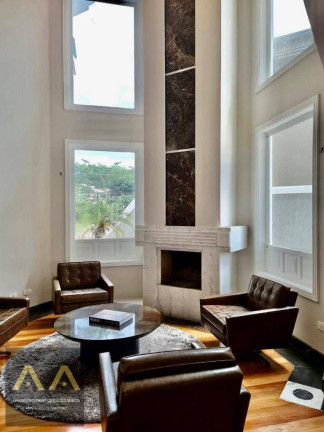 Casa com 4 Quartos para Alugar, 660 m² em Alphaville - Santana De Parnaíba