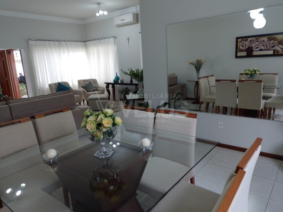 Imagem Casa com 2 Quartos à Venda, 500 m² em Centro - Itapetininga Imagem Casa com 2 Quartos à Venda, 500 m² em Centro - Itapetininga