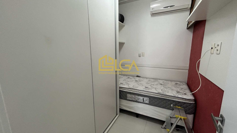 Imagem Apartamento com 3 Quartos para Alugar, 190 m² em Embaré - Santos Imagem Apartamento com 3 Quartos para Alugar, 190 m² em Embaré - Santos