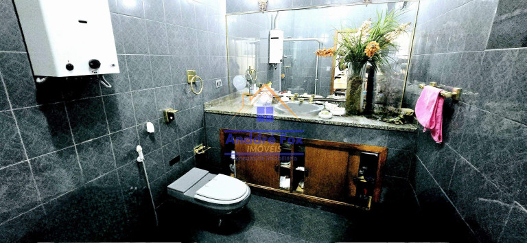 Imagem Casa com 3 Quartos à Venda, 185 m² em Grajaú - Rio De Janeiro Imagem Casa com 3 Quartos à Venda, 185 m² em Grajaú - Rio De Janeiro