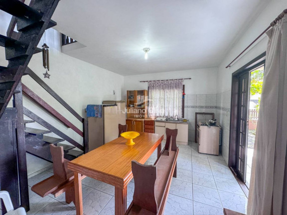Imagem Sobrado com 3 Quartos à Venda, 96 m² em Barra Do Sai - Itapoá Imagem Sobrado com 3 Quartos à Venda, 96 m² em Barra Do Sai - Itapoá