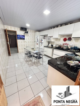 Imagem Casa com 4 Quartos à Venda, 229 m² em Flores - Manaus Imagem Casa com 4 Quartos à Venda, 229 m² em Flores - Manaus