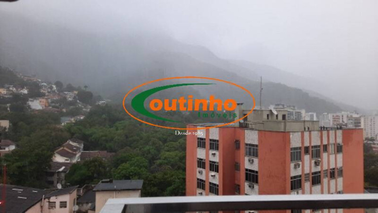 Imagem Apartamento com 4 Quartos à Venda, 171 m² em Tijuca - Rio De Janeiro Imagem Apartamento com 4 Quartos à Venda, 171 m² em Tijuca - Rio De Janeiro