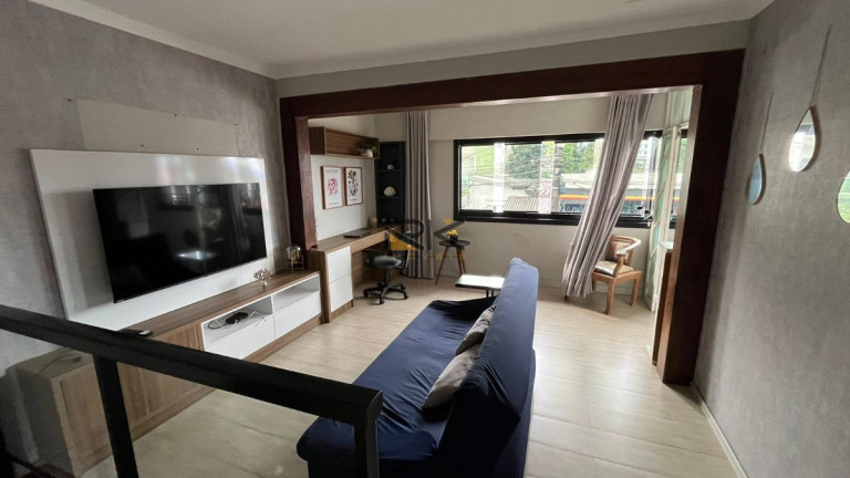 Imagem Casa com 4 Quartos à Venda, 250 m² em Centro - Ubatuba