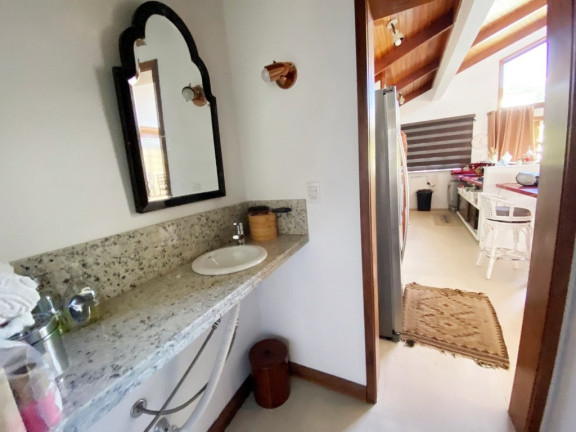 Imagem Casa com 3 Quartos à Venda, 381 m² em Teresópolis - Porto Alegre Imagem Casa com 3 Quartos à Venda, 381 m² em Teresópolis - Porto Alegre