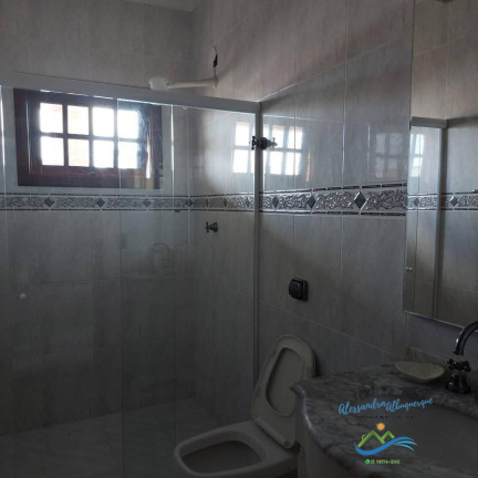 Imagem Casa com 7 Quartos à Venda, em Grandesp - Itanhaém Imagem Casa com 7 Quartos à Venda, em Grandesp - Itanhaém