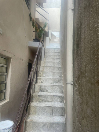 Imagem Casa com 6 Quartos à Venda, 150 m² em Taboão - Diadema