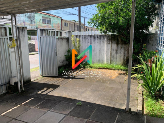 Imagem Casa com 3 Quartos à Venda, 180 m² em Casa Amarela - Recife