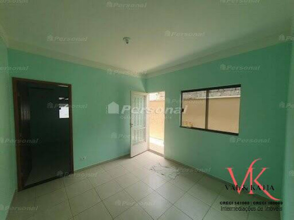 Imagem Casa com 3 Quartos à Venda, em Jardim Sonia Maria - Taubaté Imagem Casa com 3 Quartos à Venda, em Jardim Sonia Maria - Taubaté