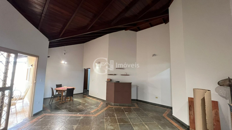 Imagem Casa com 4 Quartos à Venda, 205 m² em Vila Giocondo Orsi - Campo Grande Imagem Casa com 4 Quartos à Venda, 205 m² em Vila Giocondo Orsi - Campo Grande