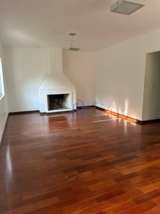 Imagem Casa com 3 Quartos à Venda, 340 m² em Alphaville - Santana De Parnaíba Imagem Casa com 3 Quartos à Venda, 340 m² em Alphaville - Santana De Parnaíba