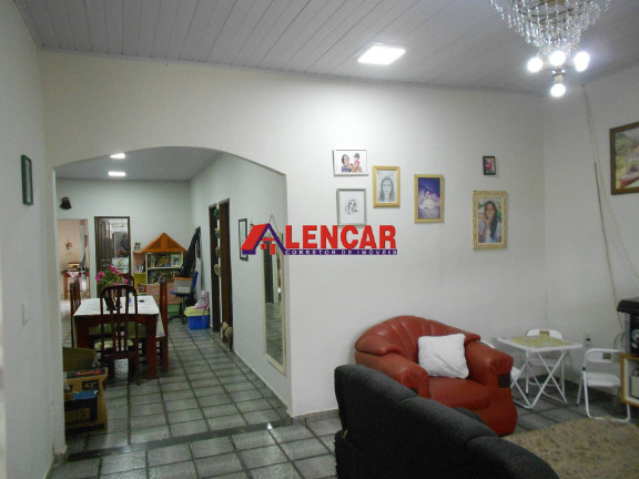 Imagem Casa com 3 Quartos à Venda, 300 m² em Aponiã - Porto Velho Imagem Casa com 3 Quartos à Venda, 300 m² em Aponiã - Porto Velho