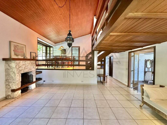Imagem Imóvel com 3 Quartos à Venda, 473 m² em Algarve - Cotia Imagem Imóvel com 3 Quartos à Venda, 473 m² em Algarve - Cotia