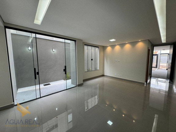 Imagem Sobrado com 3 Quartos à Venda, 150 m² em Carandá Bosque - Campo Grande Imagem Sobrado com 3 Quartos à Venda, 150 m² em Carandá Bosque - Campo Grande