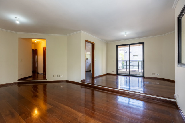 Apartamento com 4 Quartos à Venda, 178 m² em Moema - São Paulo