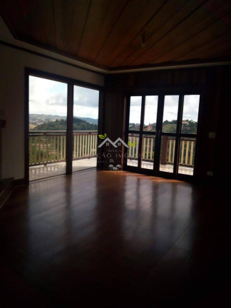 Imagem Casa com 4 Quartos à Venda, 240 m² em Vila Natal - Campos Do Jordão Imagem Casa com 4 Quartos à Venda, 240 m² em Vila Natal - Campos Do Jordão