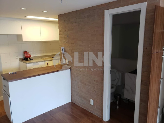 Imagem Apartamento com 1 Quarto à Venda, 79 m² em Centro Histórico - Porto Alegre Imagem Apartamento com 1 Quarto à Venda, 79 m² em Centro Histórico - Porto Alegre