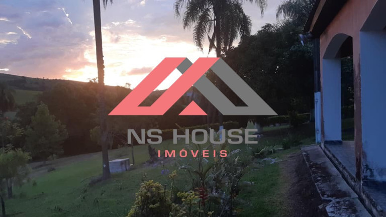 Imagem Imóvel com 3 Quartos à Venda, 500 m² em Roseiral - Piedade