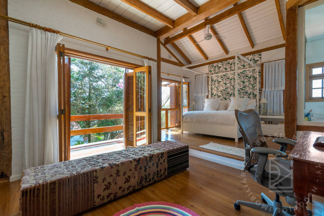 Imagem Casa com 4 Quartos à Venda, 1 m² em Aldeia Da Serra - Barueri Imagem Casa com 4 Quartos à Venda, 1 m² em Aldeia Da Serra - Barueri
