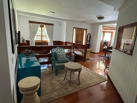 Imagem Casa com 4 Quartos à Venda, 285 m² em Região De Capivari - Campos Do Jordão Imagem Casa com 4 Quartos à Venda, 285 m² em Região De Capivari - Campos Do Jordão
