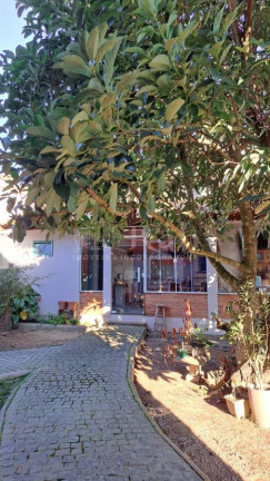 Imagem Sobrado com 3 Quartos à Venda, 198 m² em Centro - Camboriú Imagem Sobrado com 3 Quartos à Venda, 198 m² em Centro - Camboriú