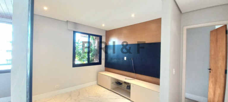 Imagem Apartamento com 2 Quartos à Venda, 128 m² em Brooklin - São Paulo Imagem Apartamento com 2 Quartos à Venda, 128 m² em Brooklin - São Paulo