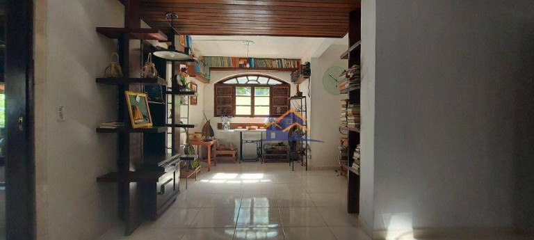 Imagem Casa com 4 Quartos à Venda, 200 m² em Vila Velha - Angra Dos Reis Imagem Casa com 4 Quartos à Venda, 200 m² em Vila Velha - Angra Dos Reis