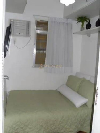 Imagem Apartamento com 2 Quartos à Venda, 52 m² em Copacabana - Rio De Janeiro