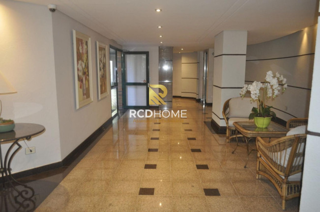 Imagem Apartamento com 3 Quartos à Venda, 140 m² em Centro - Curitiba Imagem Apartamento com 3 Quartos à Venda, 140 m² em Centro - Curitiba