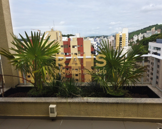 Imagem Cobertura com 3 Quartos à Venda, 301 m² em Atiradores - Joinville