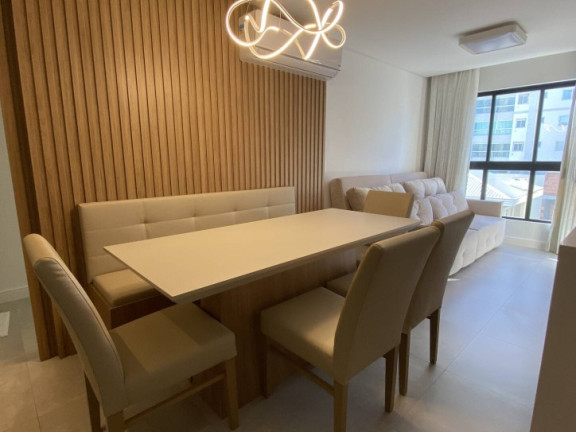 Imagem Apartamento com 2 Quartos à Venda, 73 m² em Centro - Navegantes