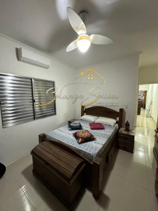 Imagem Casa com 3 Quartos à Venda, em Guilhermina - Praia Grande Imagem Casa com 3 Quartos à Venda, em Guilhermina - Praia Grande