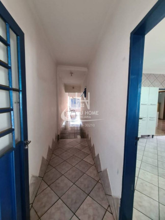 Imagem Casa com 3 Quartos à Venda, 180 m² Imagem Casa com 3 Quartos à Venda, 180 m²