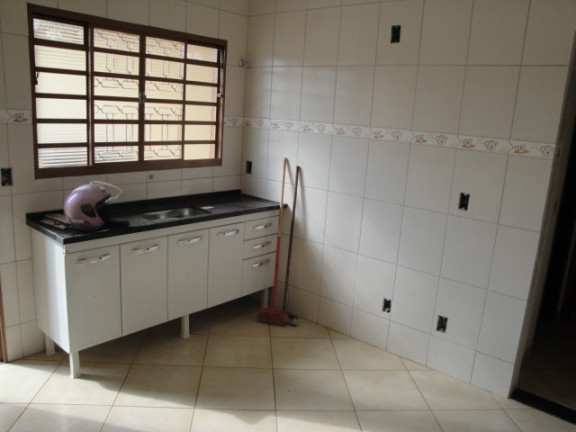Imagem Casa com 3 Quartos à Venda, 150 m² em Jardim Petropolis - Bauru Imagem Casa com 3 Quartos à Venda, 150 m² em Jardim Petropolis - Bauru