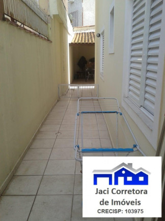 Imagem Casa com 3 Quartos à Venda, 180 m² em Marapé - Santos