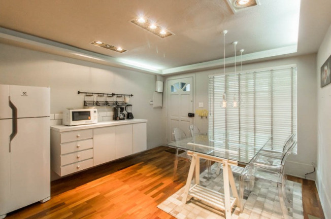 Imagem Casa com 3 Quartos à Venda, 133 m² em Itaim Bibi - São Paulo Imagem Casa com 3 Quartos à Venda, 133 m² em Itaim Bibi - São Paulo