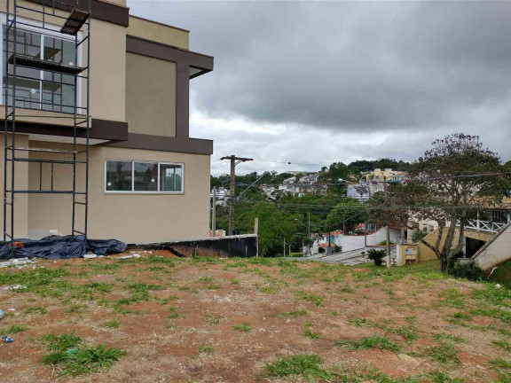 Imagem Casa com 5 Quartos à Venda, 400 m² em Aruã - Mogi Das Cruzes Imagem Casa com 5 Quartos à Venda, 400 m² em Aruã - Mogi Das Cruzes