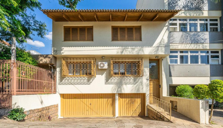 Imagem Apartamento com 3 Quartos à Venda, 226 m² em Petrópolis - Porto Alegre Imagem Apartamento com 3 Quartos à Venda, 226 m² em Petrópolis - Porto Alegre