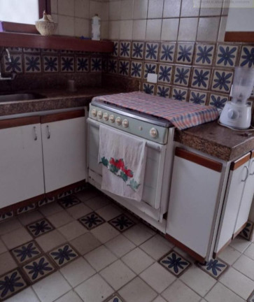 Casa com 4 Quartos à Venda, 570 m² em Hipodromo - Recife