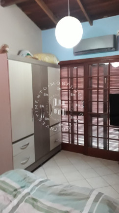 Imagem Sobrado com 4 Quartos à Venda, 225 m² em Rio Tavares - Florianópolis Imagem Sobrado com 4 Quartos à Venda, 225 m² em Rio Tavares - Florianópolis